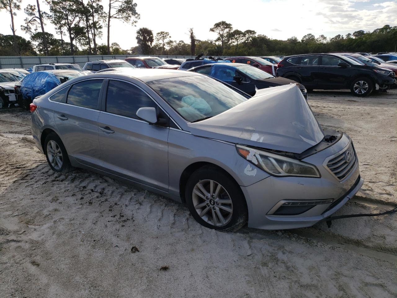 Изображение 2015 HYUNDAI SONATA SE 2015