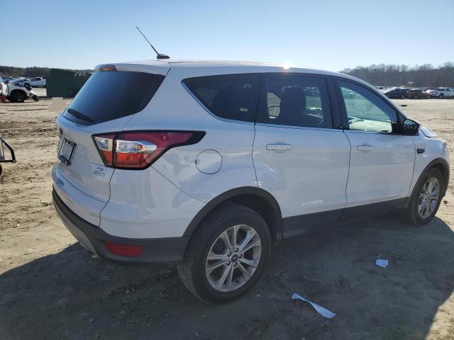 Image 3 of 2017 FORD ESCAPE SE 2017 with VIN 1FMCU0GD9HUD34327