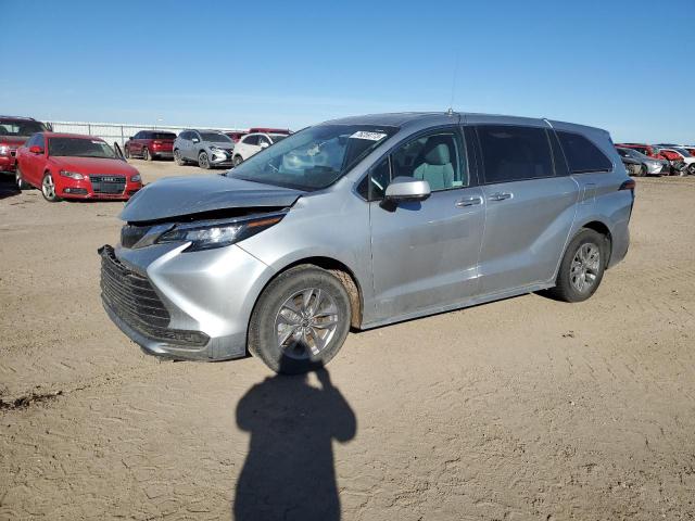Изображение 2021 TOYOTA SIENNA LE 2021
