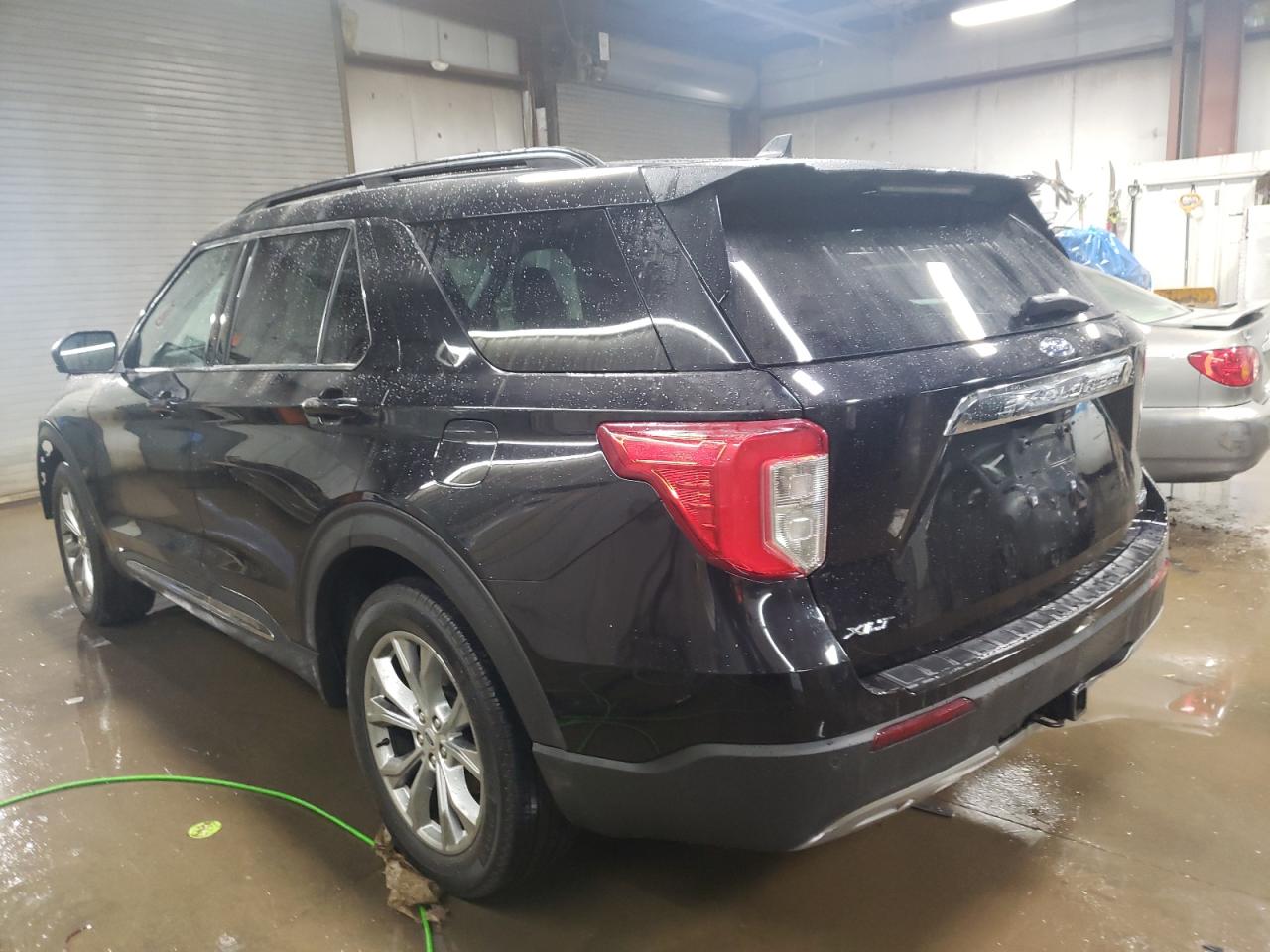 Image 2 of 2021 FORD EXPLORER XLT 2021 with VIN 1FMSK8DH2MGA68911