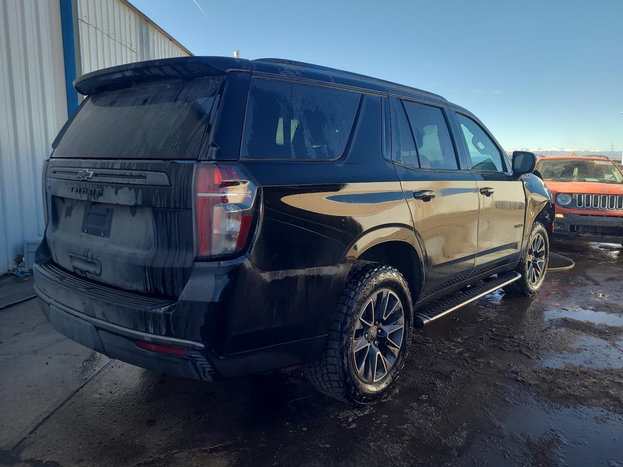 Image 3 of 2022 CHEVROLET TAHOE K1500 Z71 2022 with VIN 1GNSKPKD0NR243409