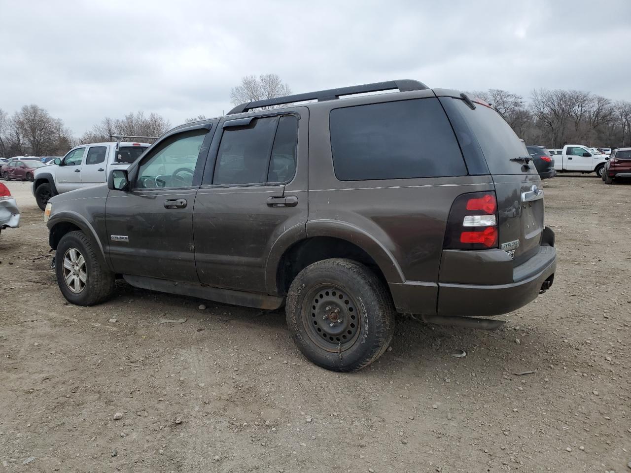 Image 2 of 2008 FORD EXPLORER XLT 2008 with VIN 1FMEU73E28UB21994