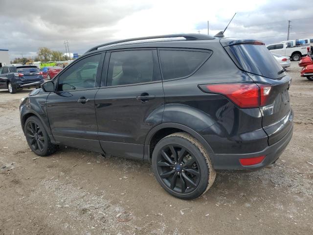 Изображение 2 2019 FORD ESCAPE SE 2019 с VIN 1FMCU0GDXKUB30174