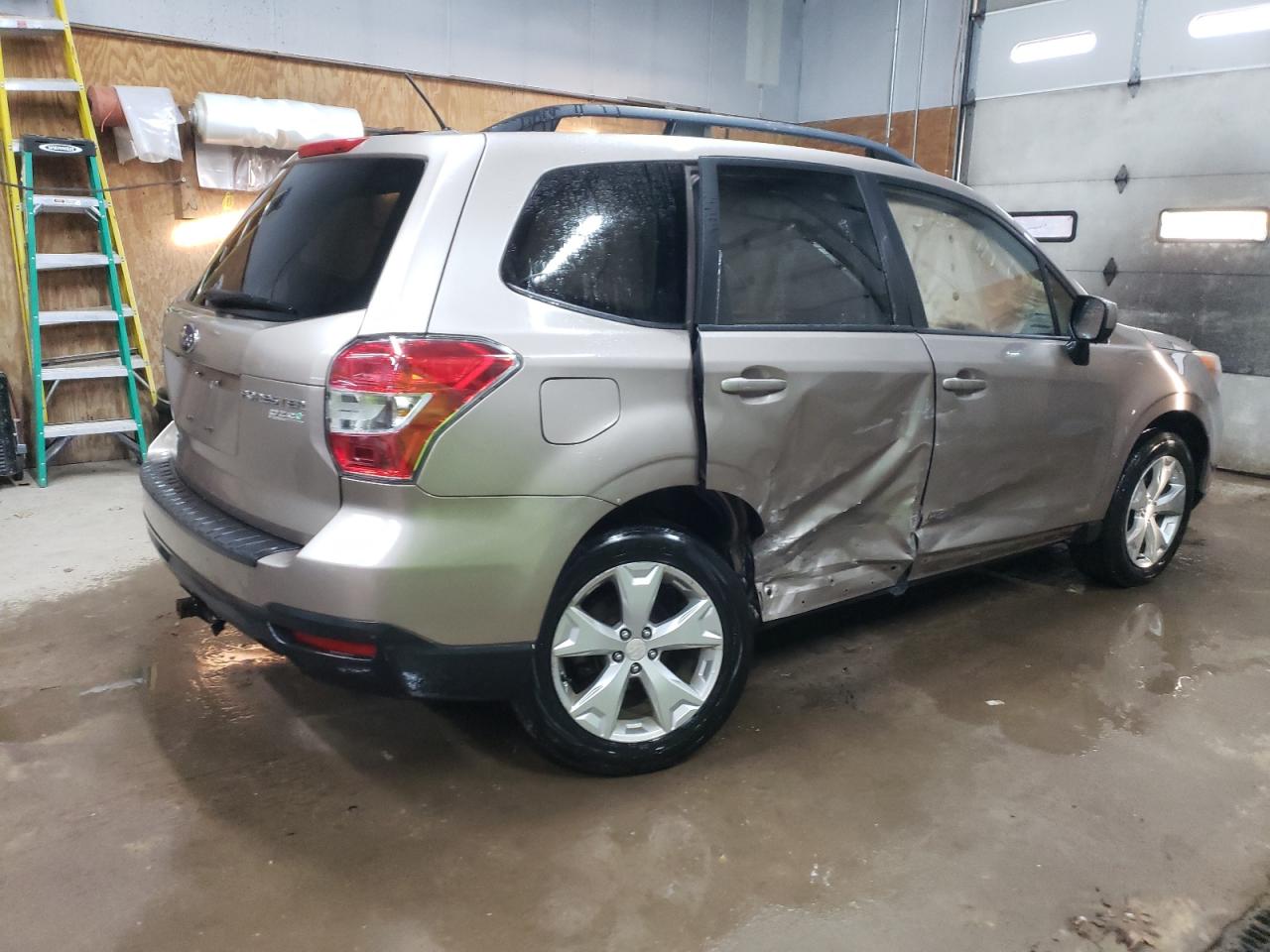 Image 3 of 2015 SUBARU FORESTER 2.5I PREMIUM 2015 with VIN JF2SJADC2FG488997