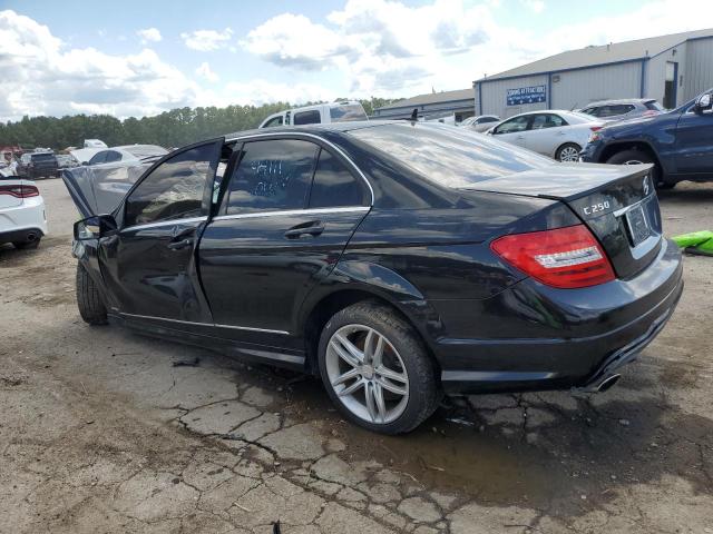 Изображение 2 2013 MERCEDES-BENZ C 250 2013 с VIN WDDGF4HB3DR250320