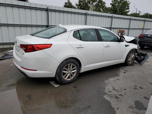 Obraz 3 z 2013 KIA OPTIMA LX 2013 z VIN KNAGM4A77D5442253