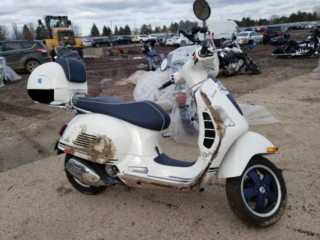 Изображение 1 2019 VESPA GTS300 2019 с VIN ZAPMA39L2K5201075