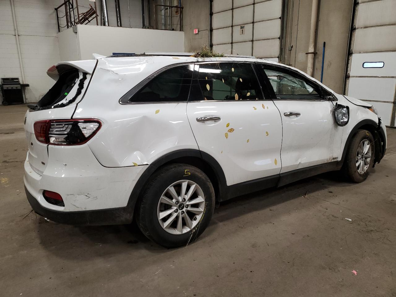 Изображение 3 2019 KIA SORENTO L 2019 с VIN 5XYPGDA33KG436560