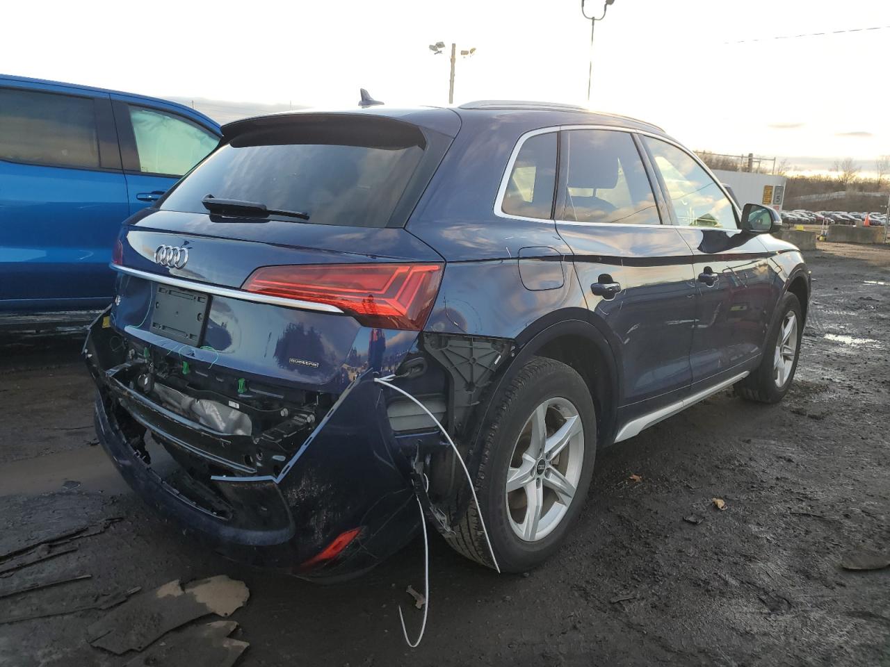 Изображение 3 2021 AUDI Q5 PREMIUM 2021 с VIN WA1AAAFY0M2135195