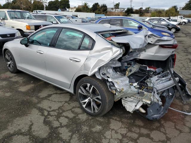 Obraz 2 z 2023 VOLVO S60 CORE 2023 z VIN 7JRL12TV5PG244436