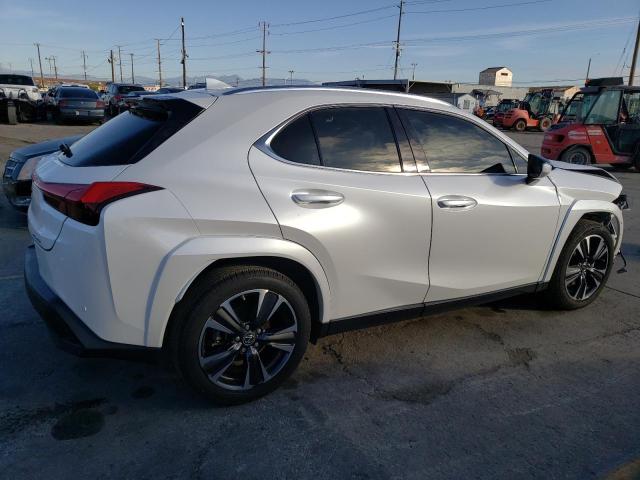 Obraz 3 z 2022 LEXUS UX 200 BASE 2022 z VIN JTHL3JBH8N2051298