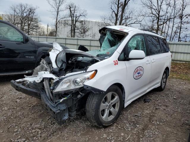 Obraz 1 z 2020 TOYOTA SIENNA LE 2020 z VIN 5TDKZ3DC3LS058206