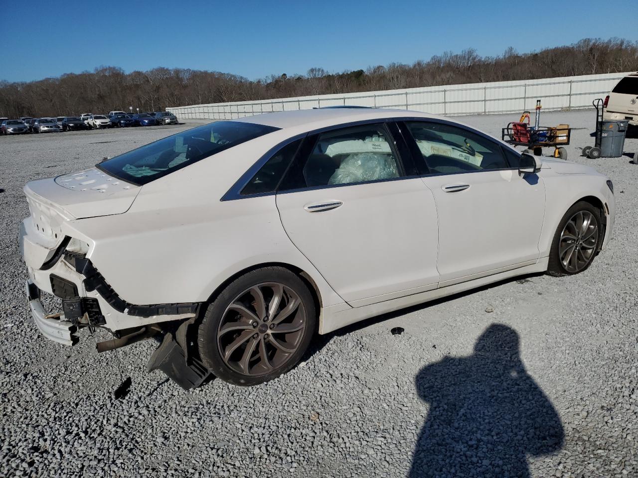 Image 3 of 2019 LINCOLN MKZ RESERVE I 2019 with VIN 3LN6L5D94KR619240