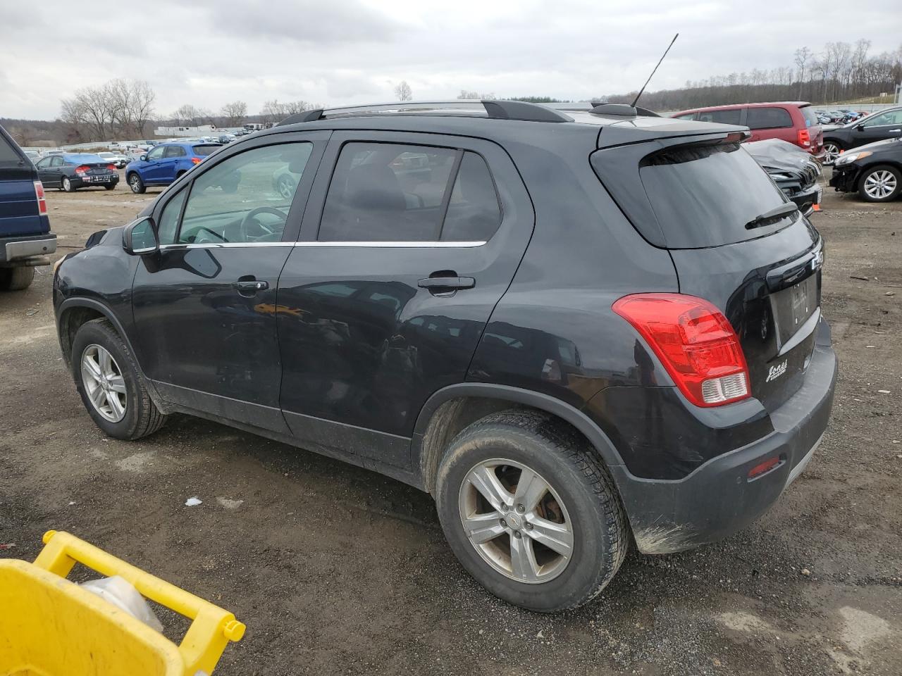 Изображение 2 2015 CHEVROLET TRAX 1LT 2015 с VIN KL7CJRSB8FB061698