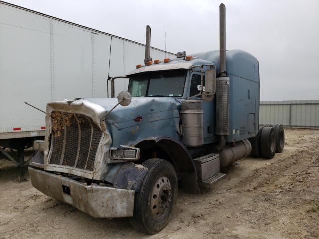 Image 2 of 2005 PETERBILT 379  2005 with VIN 1XP5DB9X15D852703