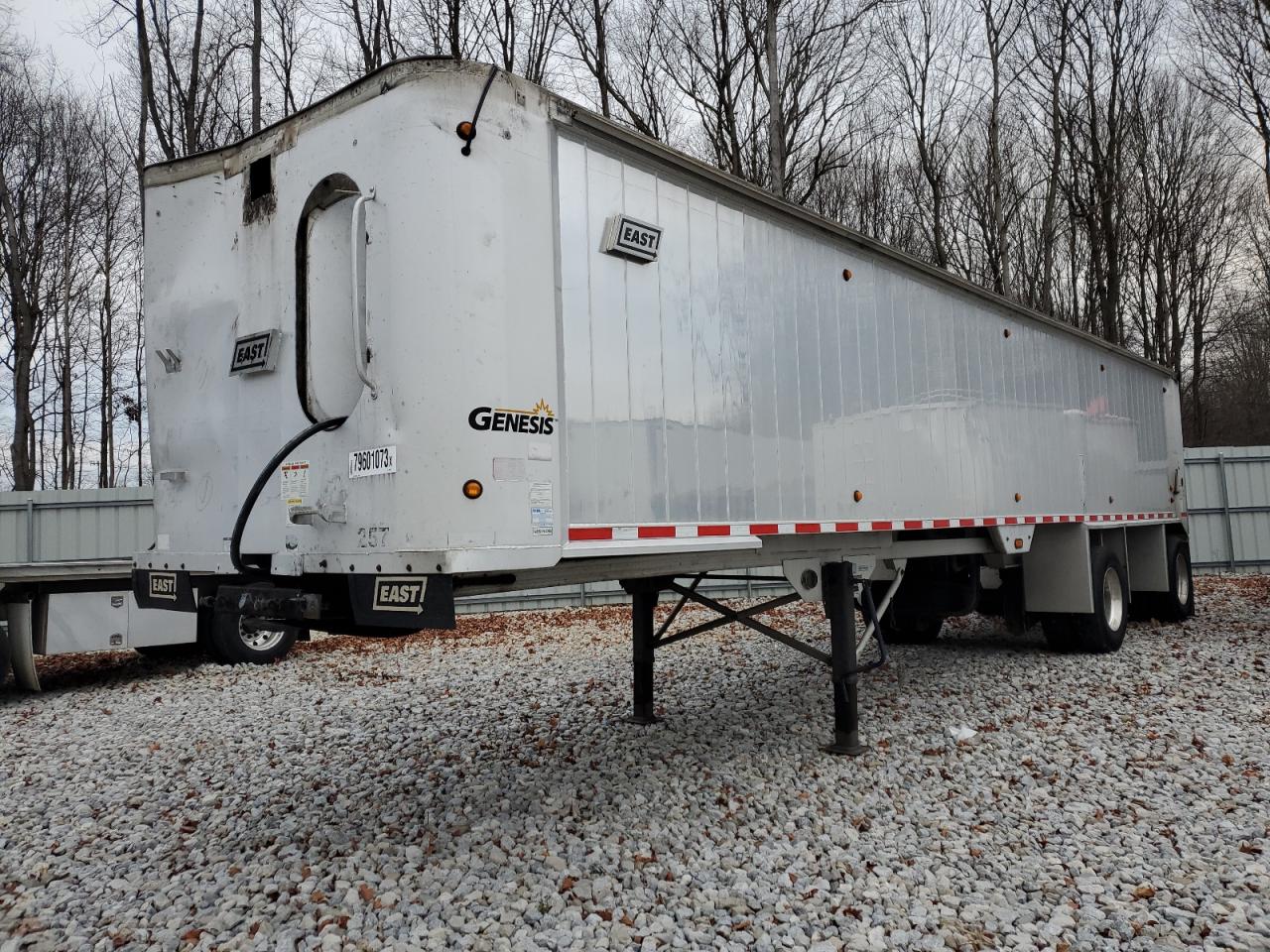 Image 2 of 2014 EAST SEMI TRLR 2014 with VIN 1E1F9U284ER047189