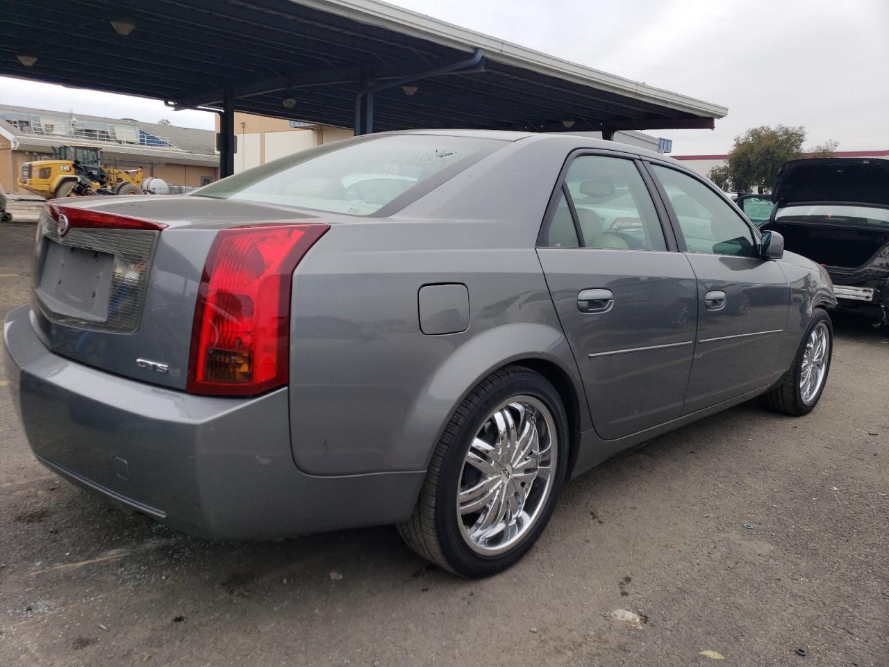 Изображение 3 2004 CADILLAC CTS  2004 с VIN 1G6DM577540125705