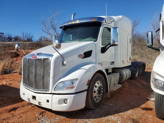 Image 2 of 2015 PETERBILT 579  2015 with VIN 1XPBAP9X2FD261726
