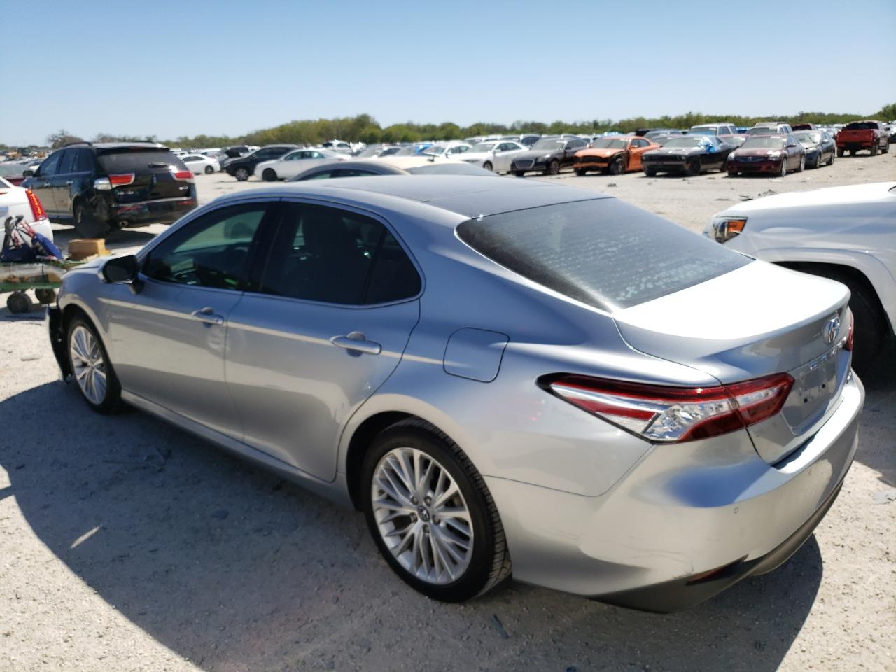 Image 2 of 2018 TOYOTA CAMRY L 2018 with VIN 4T1B11HK4JU013289