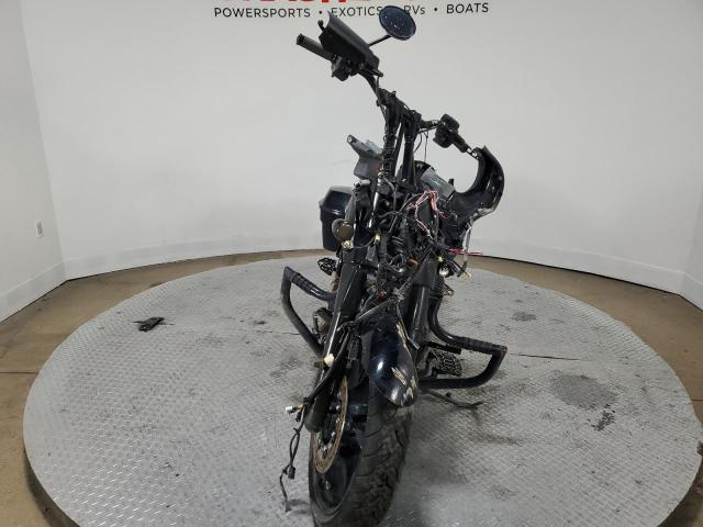 Изображение 2 2017 HARLEY-DAVIDSON FLHXS STREET GLIDE SPECIAL 2017 с VIN 1HD1KRC10HB636181