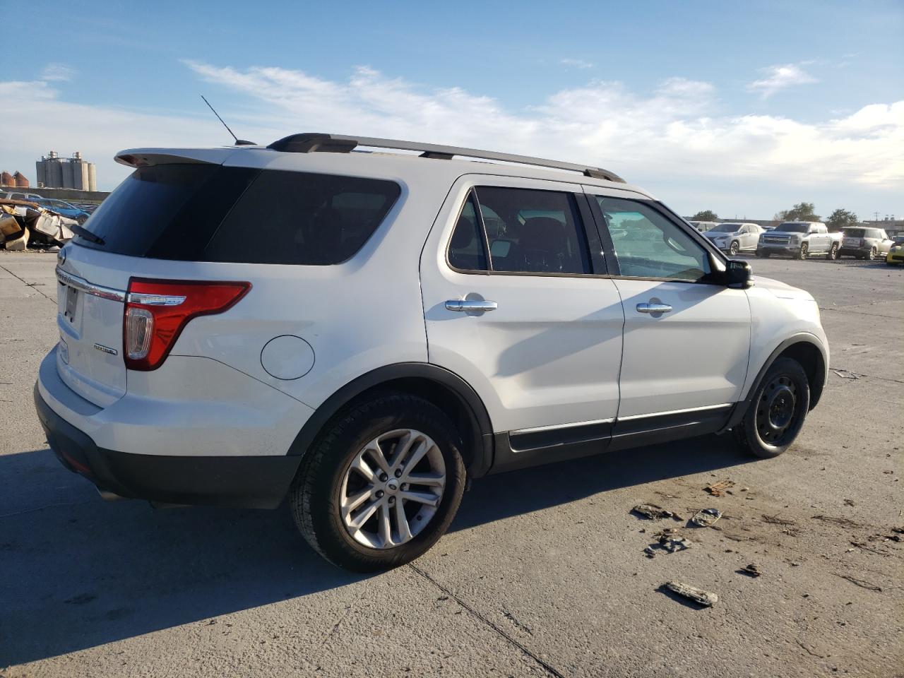 Obraz 3 z 2013 FORD EXPLORER XLT 2013 z VIN 1FM5K7D87DGA03270