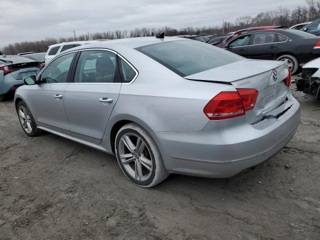 Obraz 2 z 2014 VOLKSWAGEN PASSAT SE 2014 z VIN 1VWBN7A35EC090907