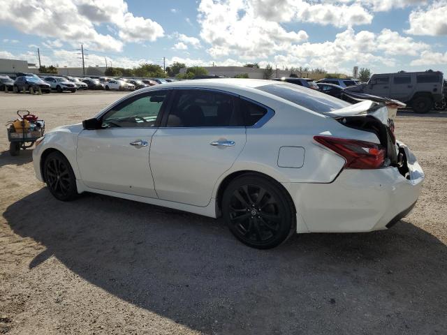 Obraz 2 z 2017 NISSAN ALTIMA 2.5 2017 z VIN 1N4AL3AP8HC291582