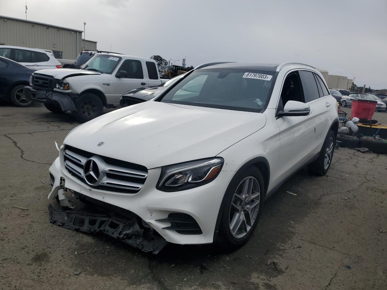 Изображение 1 2019 MERCEDES-BENZ GLC 300 4MATIC 2019 с VIN WDC0G4KB8KV141299
