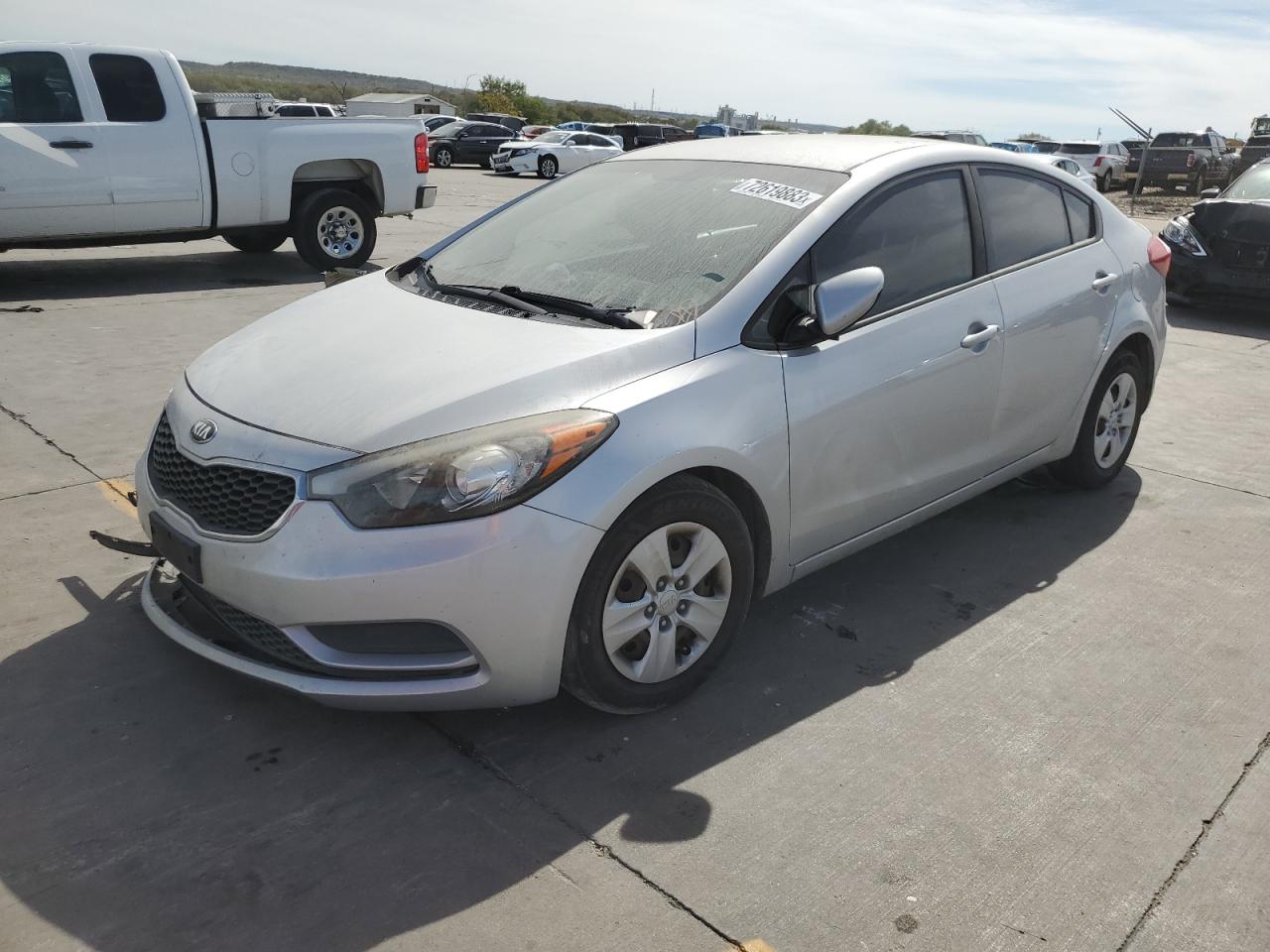 Obraz 1 z 2016 KIA FORTE LX 2016 z VIN KNAFK4A69G5514714