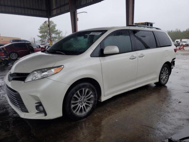Obraz 2020 TOYOTA SIENNA XLE 2020