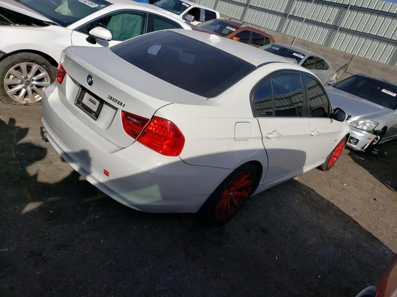 Obraz 3 z 2011 BMW 328 I SULEV 2011 z VIN WBAPH5G59BNM79947