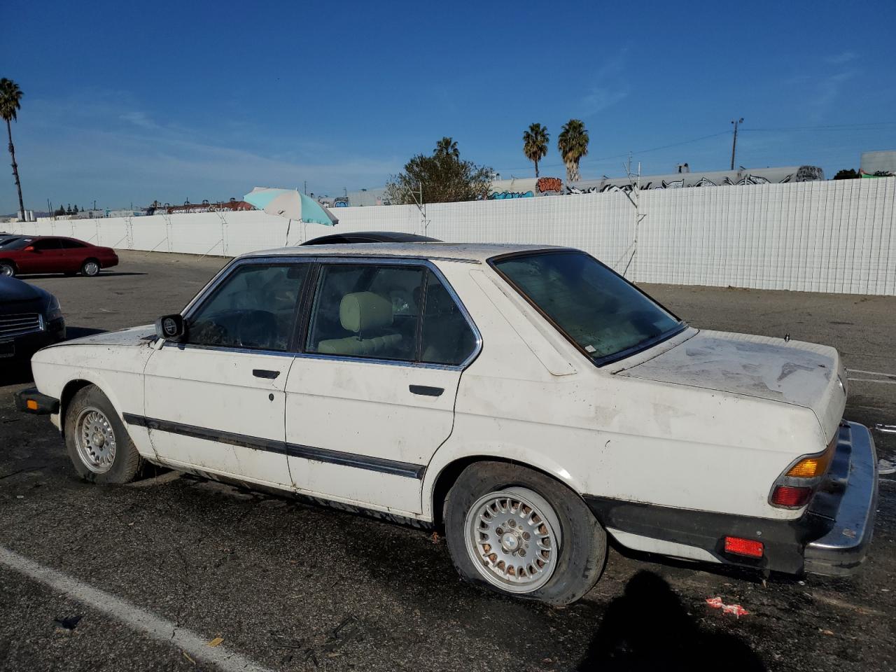 Изображение 2 1986 BMW 535 I 1986 с VIN WBADC7407G0963352