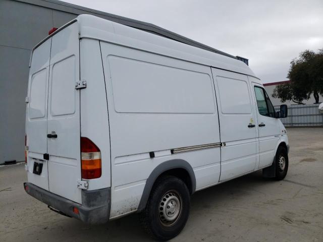 Image 3 of 2002 FREIGHTLINER SPRINTER 2500 2002 with VIN WD2YD641X25386783