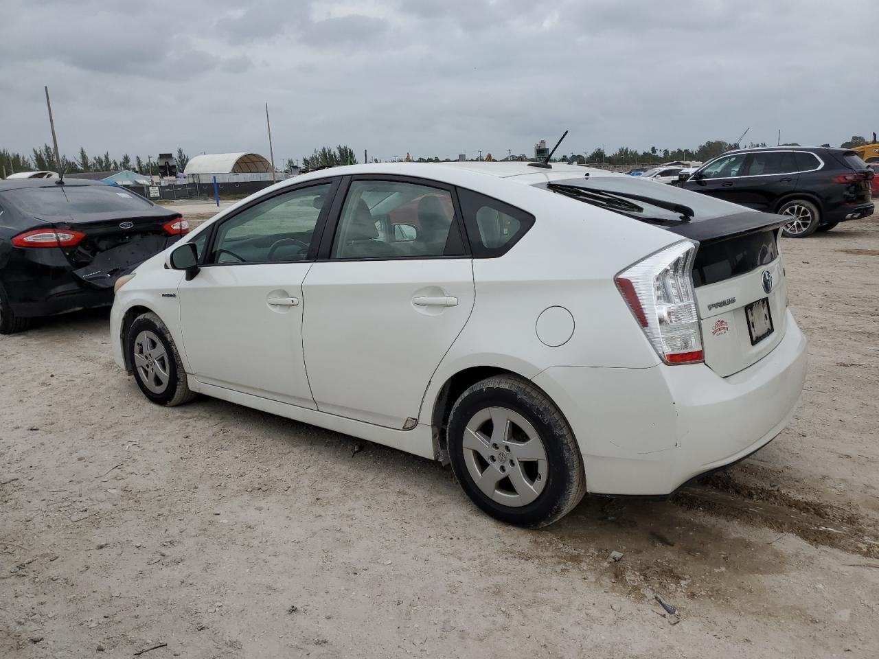 Изображение 2 2010 TOYOTA PRIUS  2010 с VIN JTDKN3DUXA0010349