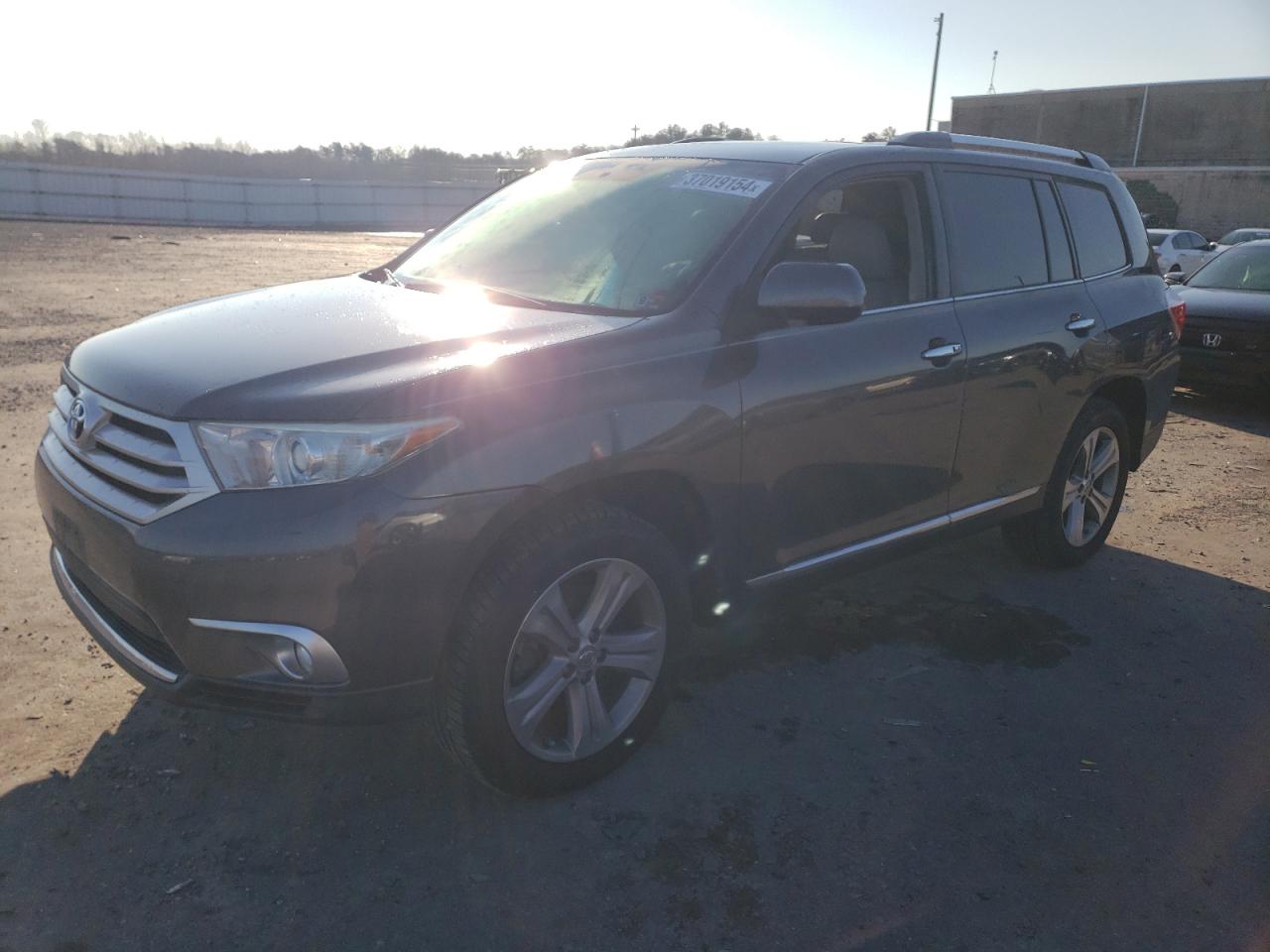 Изображение 1 2013 TOYOTA HIGHLANDER LIMITED 2013 с VIN 5TDDK3EH9DS238511