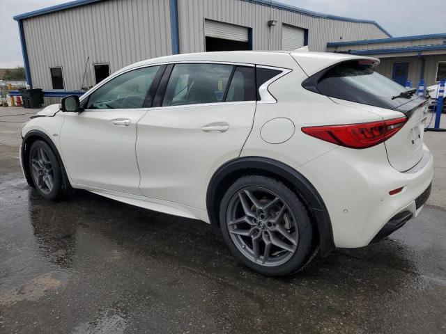 Изображение 2 2018 INFINITI QX30 BASE 2018 с VIN SJKCH5CP2JA047793