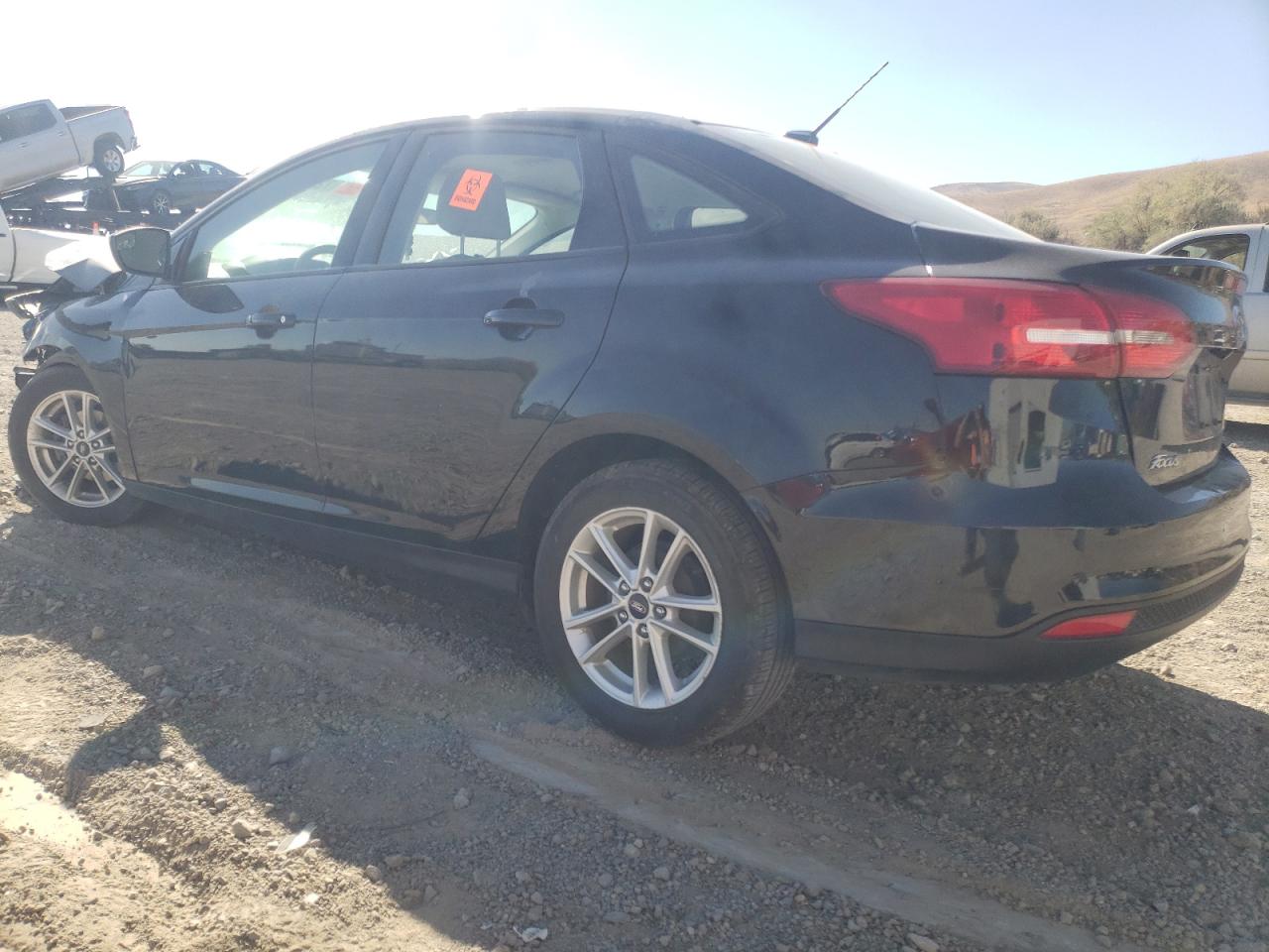 Изображение 2 2018 FORD FOCUS SE 2018 с VIN 1FADP3F26JL326348