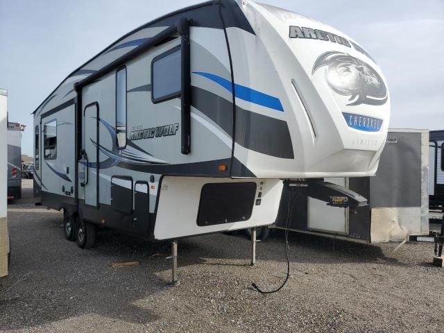 Image 1 of 2018 WILDWOOD ARCTIC WOL 2018 with VIN 5ZT3CKUB6J2701416