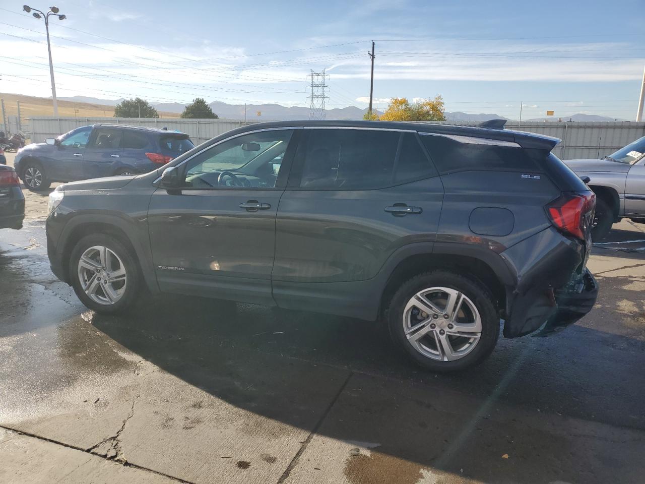 Obraz 2 z 2018 GMC TERRAIN SLE 2018 z VIN 3GKALTEV1JL216384