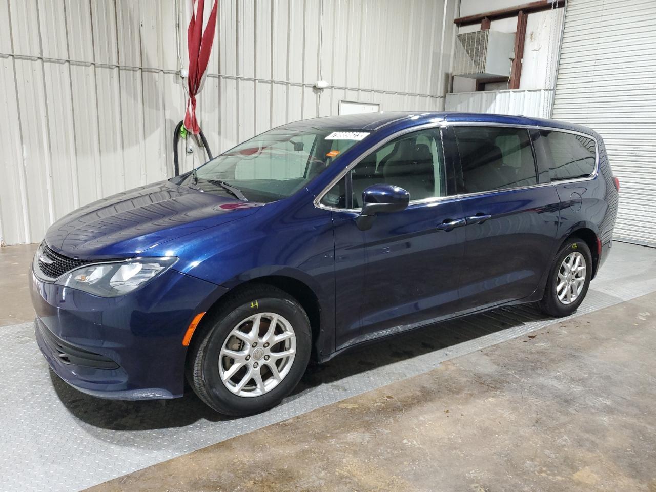 2018 CHRYSLER PACIFICA LX 2018 image