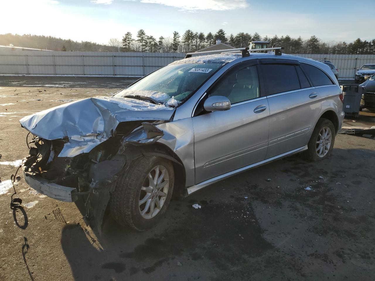 Image 1 of 2007 MERCEDES-BENZ R 350 2007 with VIN 4JGCB65E87A052636