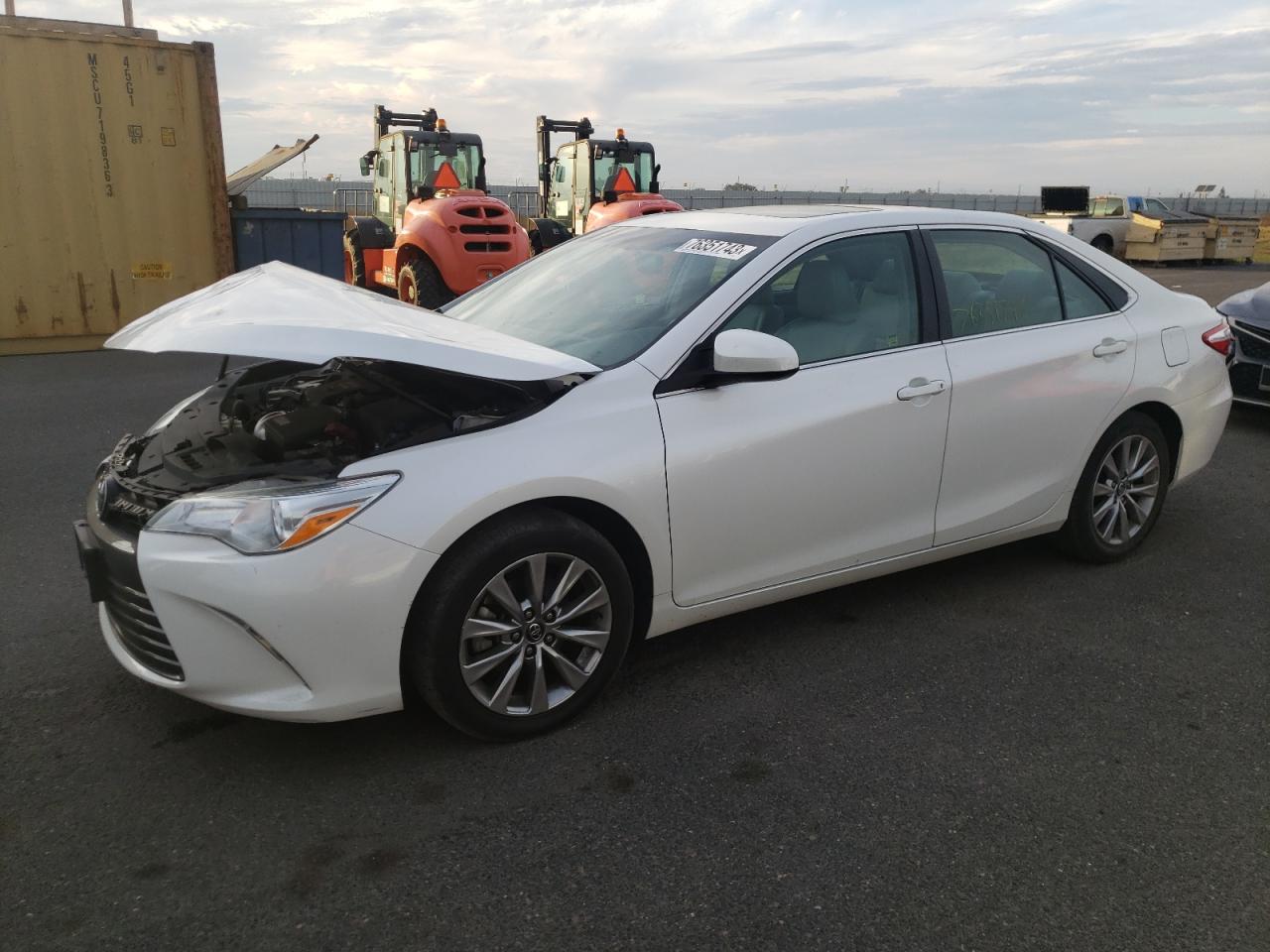 Obraz 1 z 2016 TOYOTA CAMRY LE 2016 z VIN 4T1BF1FK1GU611420