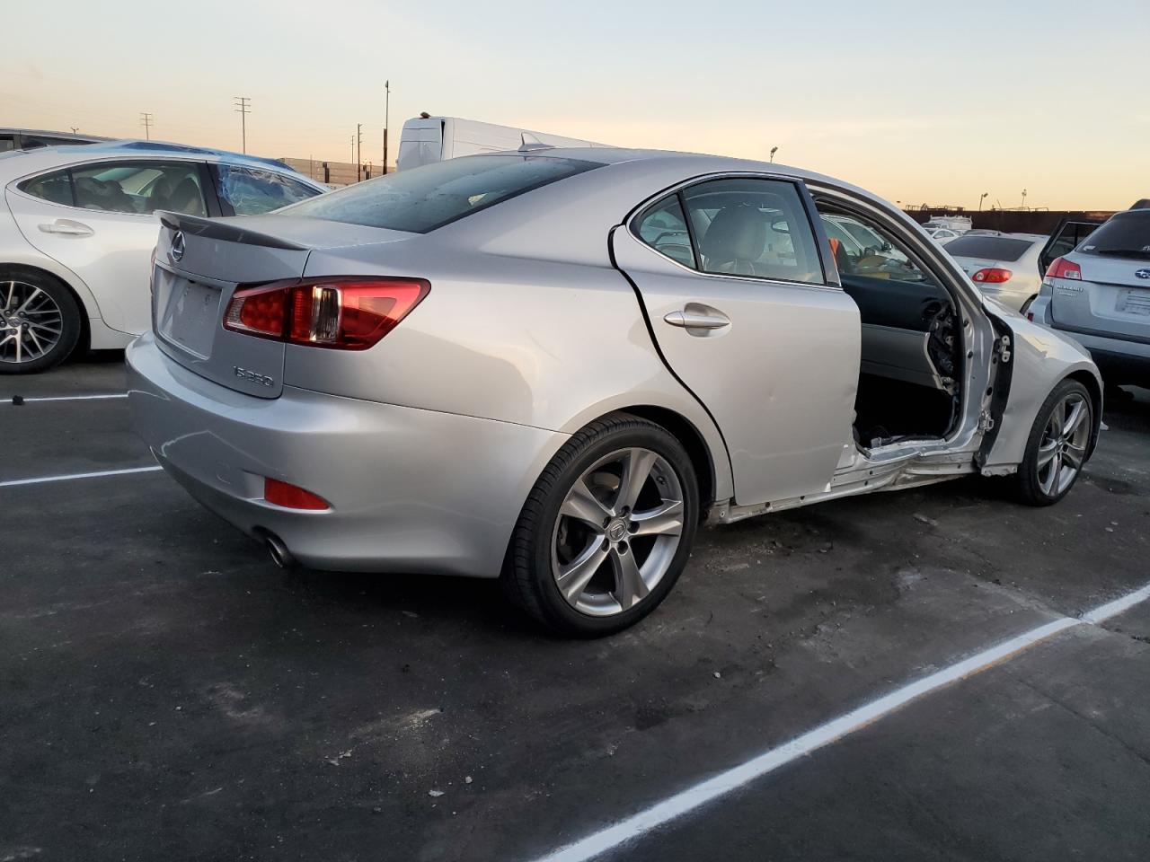 Изображение 3 2011 LEXUS IS 250 2011 с VIN JTHBF5C29B5151652