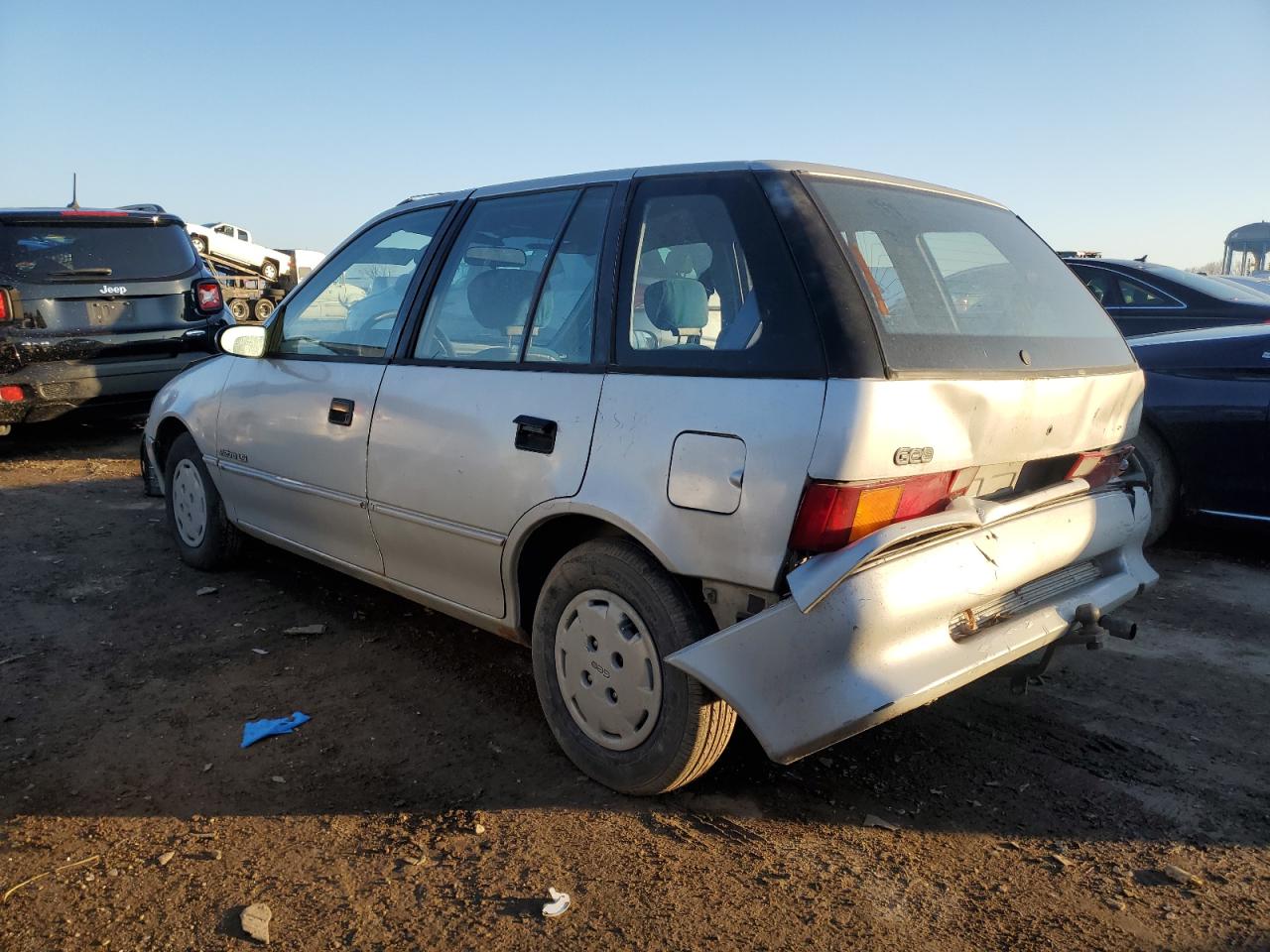Изображение 2 1991 GEO METRO BASE 1991 с VIN 2C1MR6460M6715072