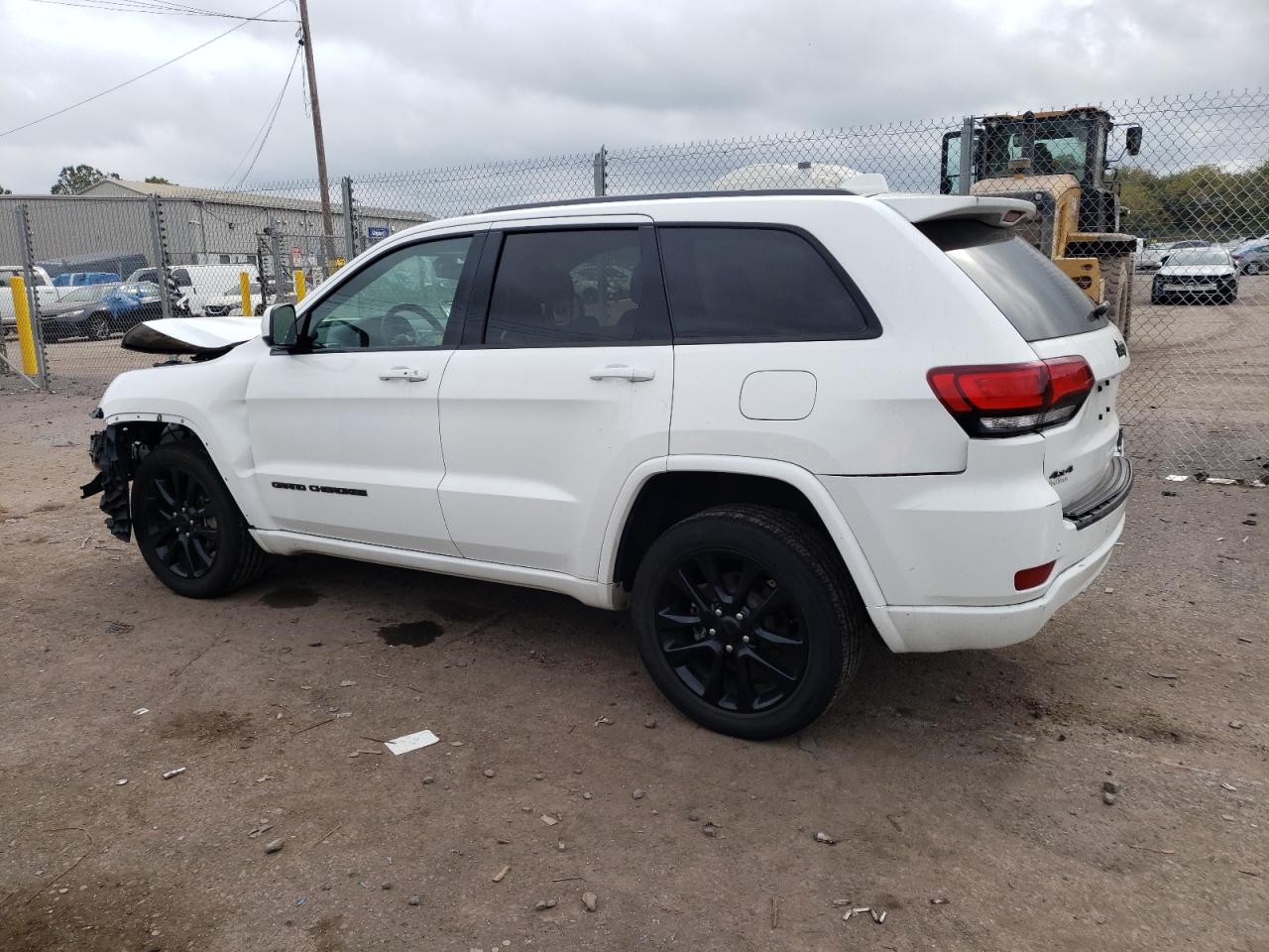 Obraz 2 z 2019 JEEP GRAND CHEROKEE LAREDO 2019 z VIN 1C4RJFAG1KC588026