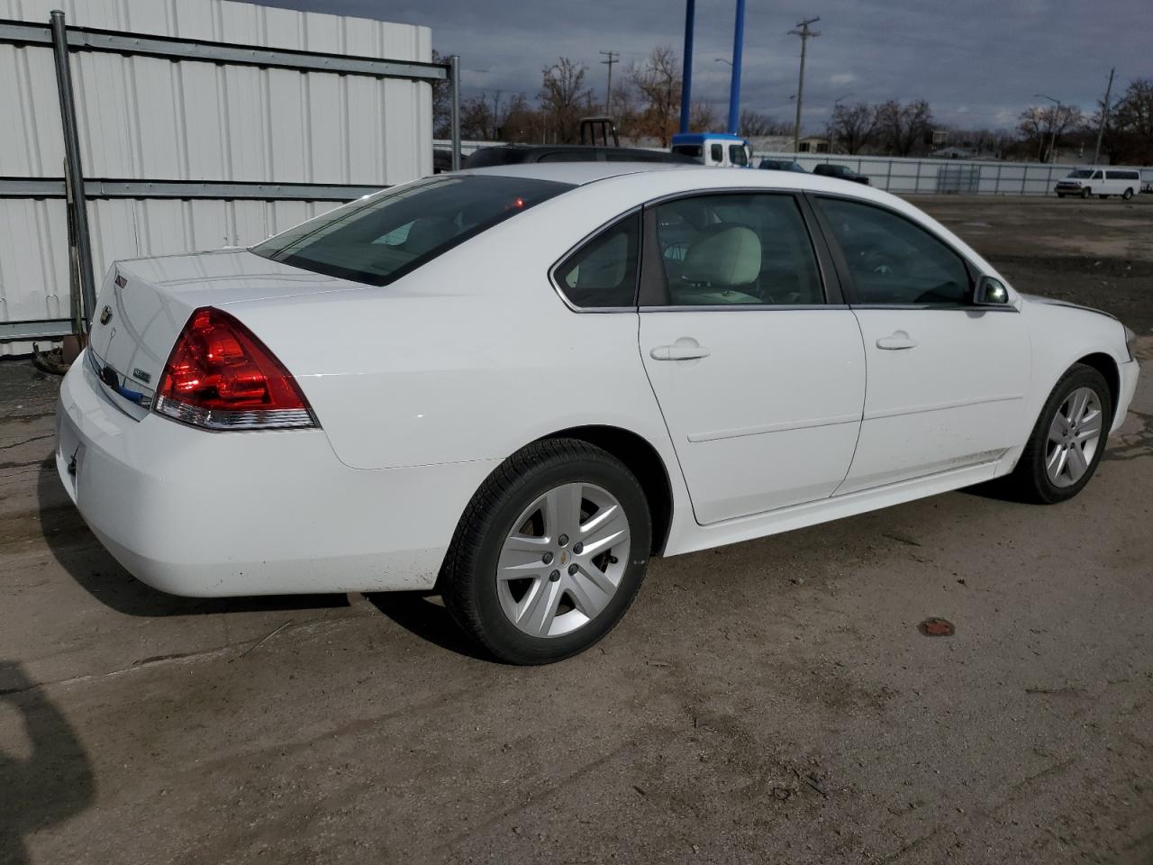 Изображение 3 2011 CHEVROLET IMPALA LS 2011 с VIN 2G1WF5EK0B1270667