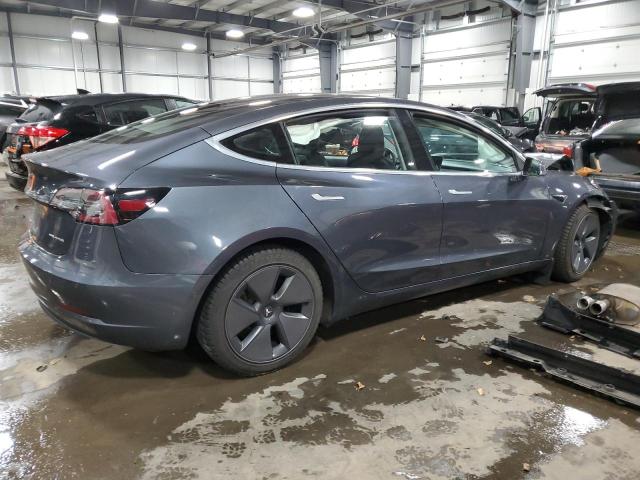 Obraz 3 z 2018 TESLA MODEL 3  2018 z VIN 5YJ3E1EB3JF130422