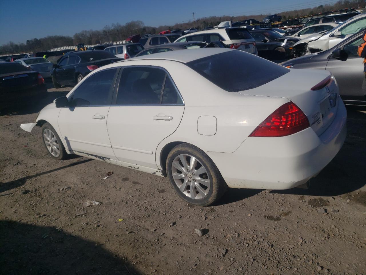 Изображение 2 2007 HONDA ACCORD SE 2007 с VIN 1HGCM66407A068030
