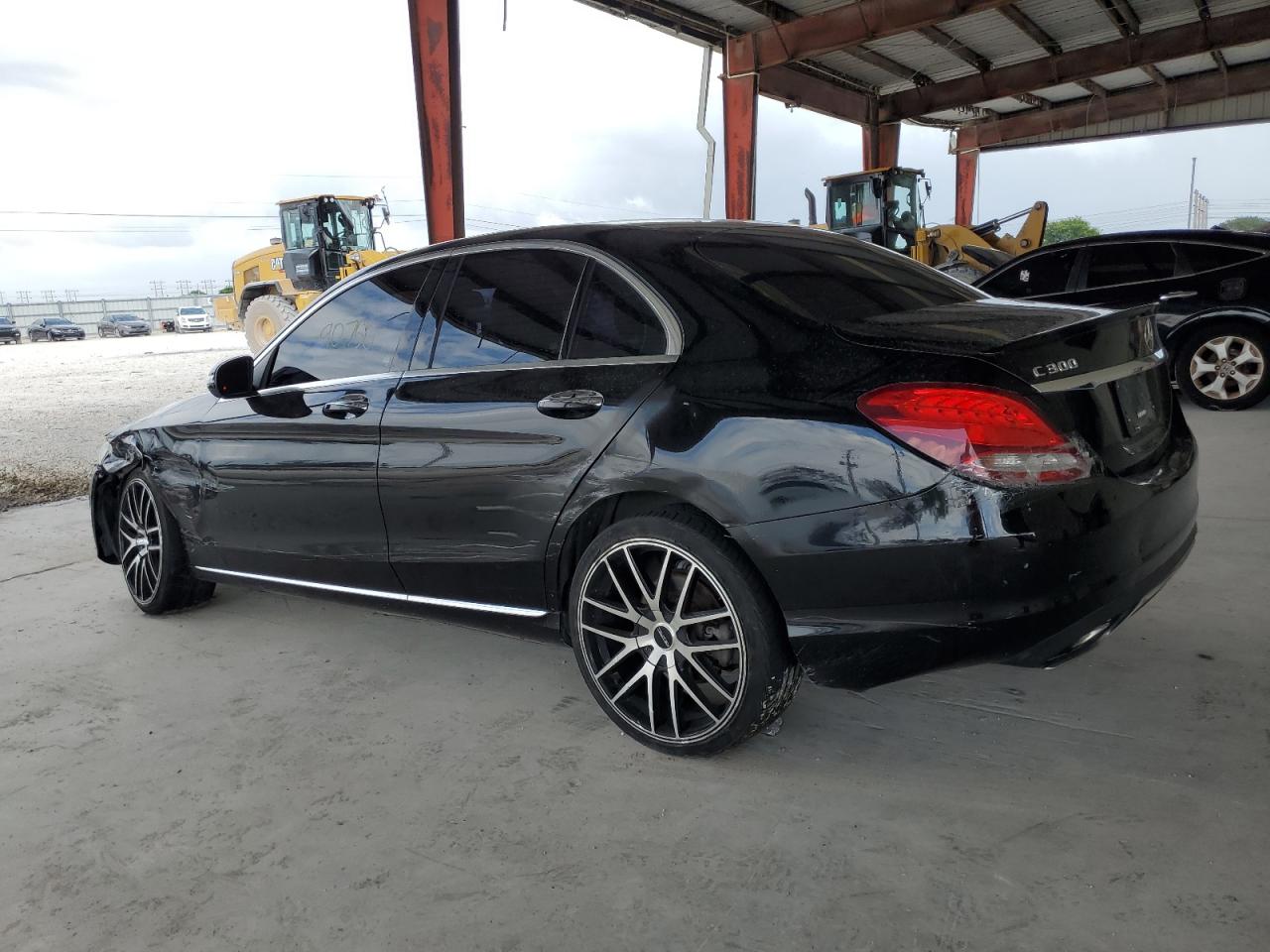 Obraz 2 z 2018 MERCEDES-BENZ C 300 4MATIC 2018 z VIN WDDWF4KB1JR370147