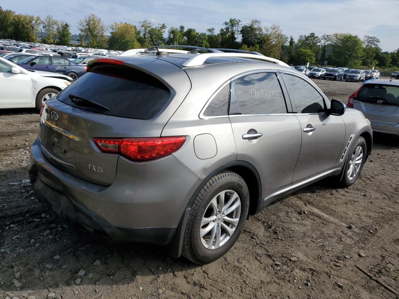 Obraz 3 z 2009 INFINITI FX35  2009 z VIN JNRAS18W29M154177